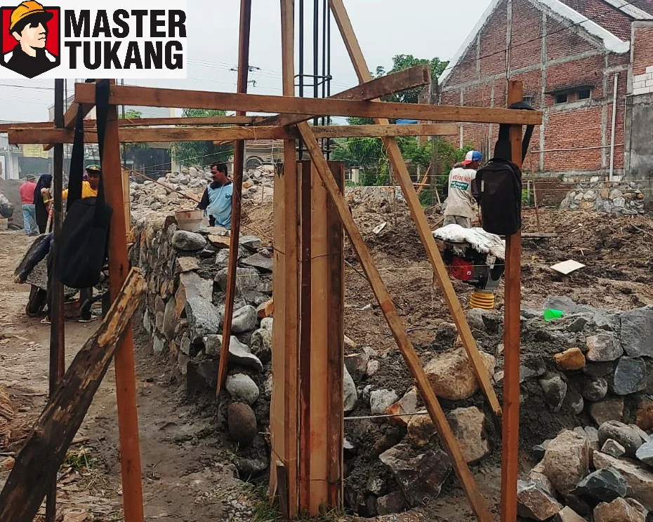 kONTRAKTOR rUMAH